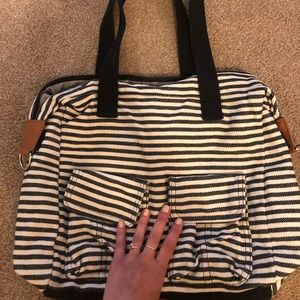Thirty One Cargo Bag